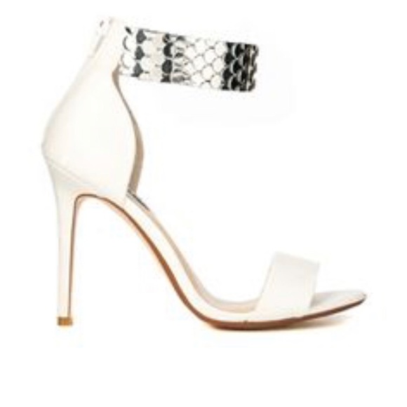 dune white sandals